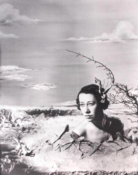 flora-robson-1938-angus-mcbean